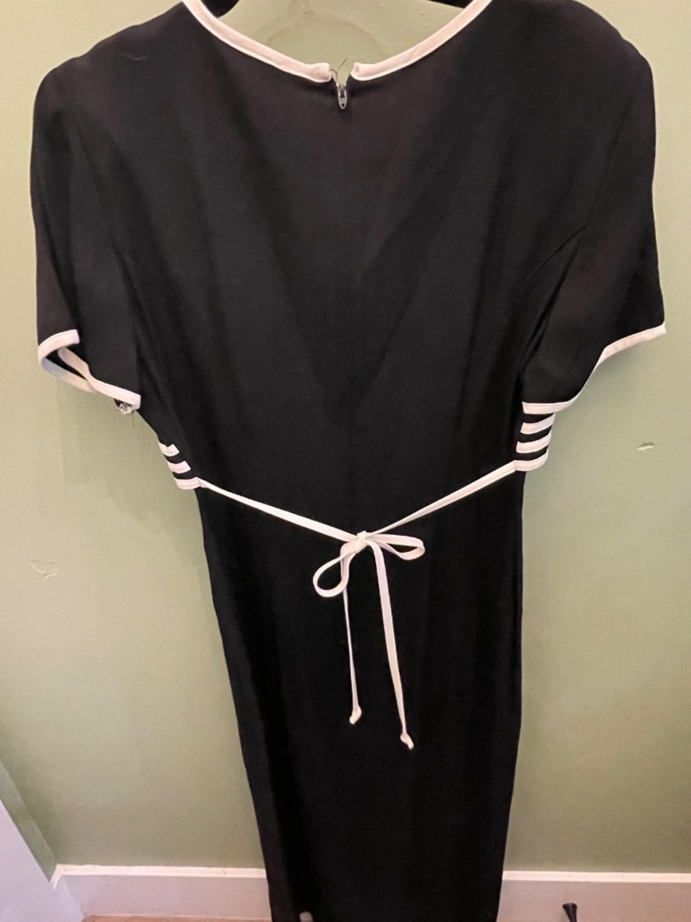 Vintage Scarlett Black Midi Dress White Piping Front Slit Y2K 90s USA Size 7/8 - Picture 3 of 4